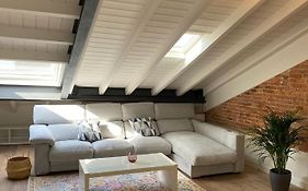 Bluu House